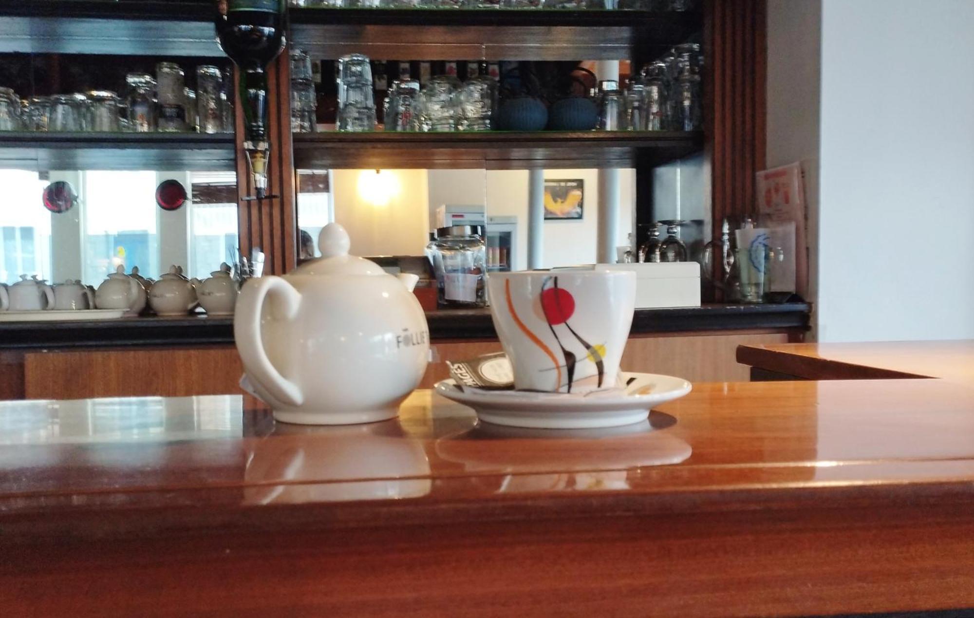 Brit Hotel L'Arrivee ガンガン エクステリア 写真
