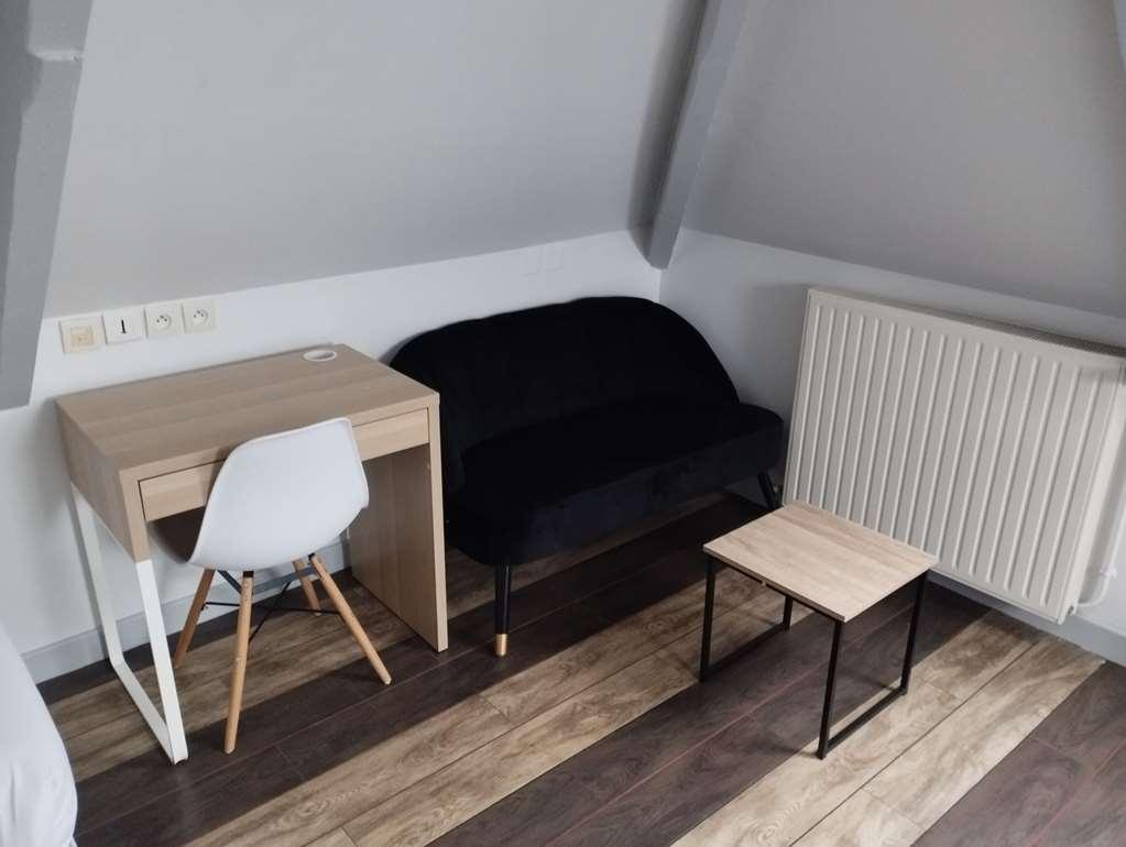 Brit Hotel L'Arrivee ガンガン 部屋 写真